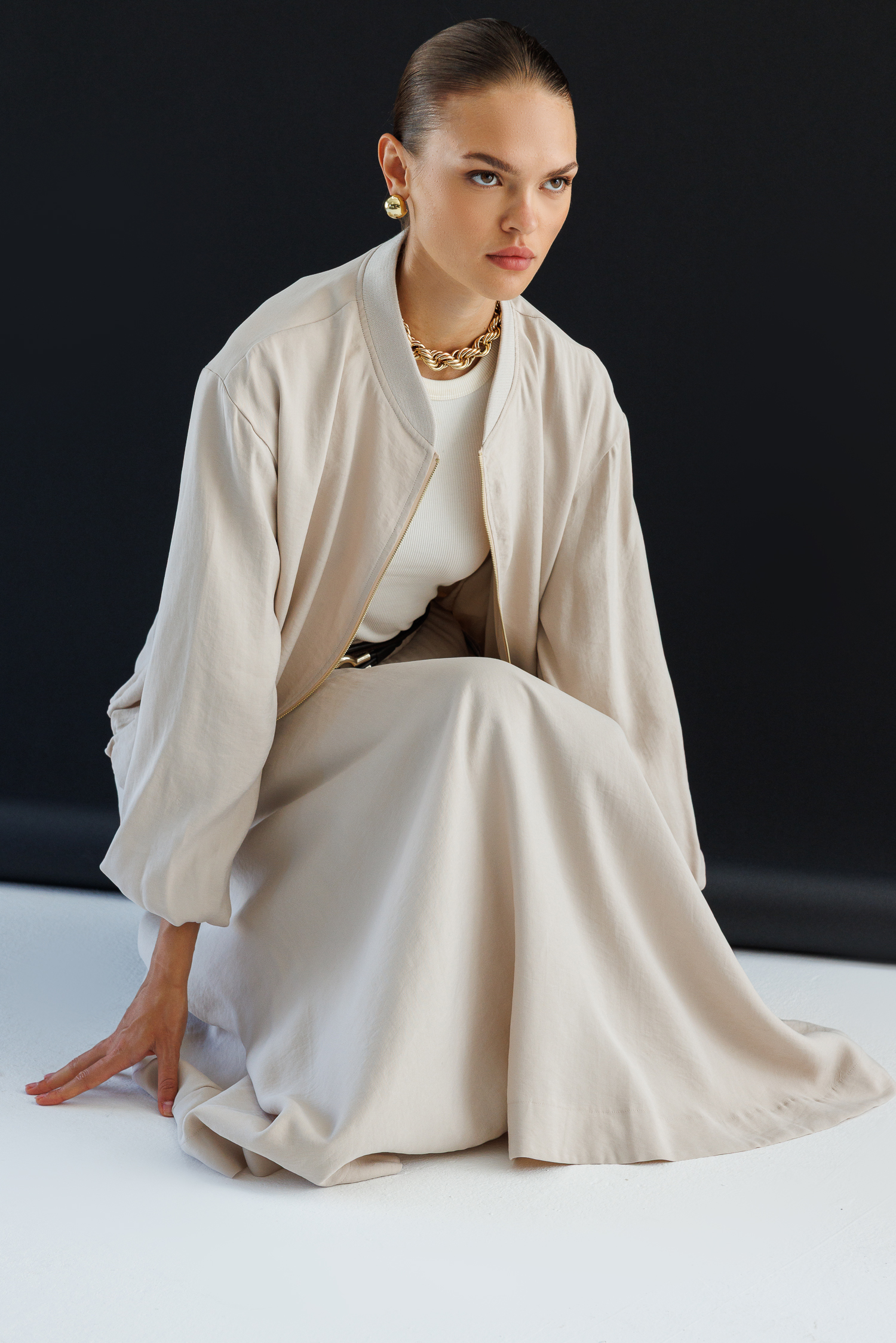 Mizalle Modal Karışımlı Taş Rengi Oversize Bomber Ceket Mizalle Modal Karışımlı Taş Rengi Oversize Bomber Ceket