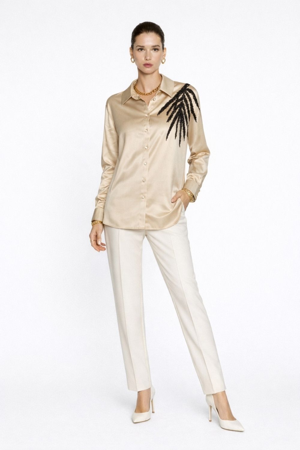 Mizalle Omuz İşlemeli Bej Rengi Oversize Saten Gömlek Tunik - Mizalle