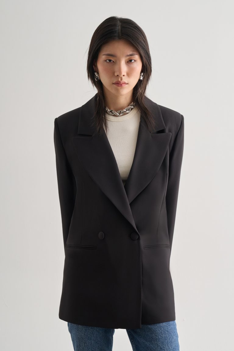 Mizalle Oversize Çift Yırtmaçlı Siyah Blazer Ceket - Mizalle