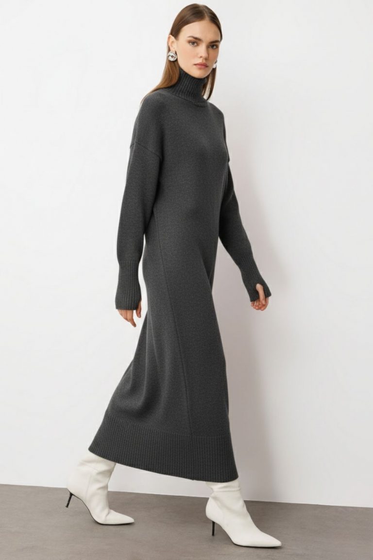 Mizalle Oversize Dik Yaka Füme Rengi Uzun Kalın Triko Elbise - Mizalle