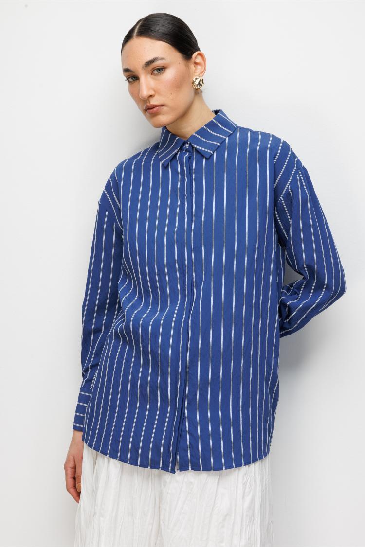 Mizalle Oversize Lacivert Çizgili Gömlek - Mizalle