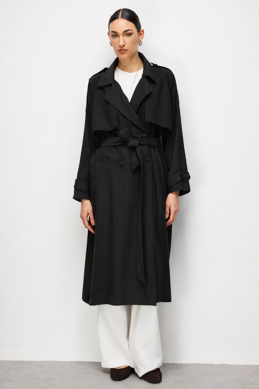 Mizalle Oversize Siyah Tencel Trençkot - 2