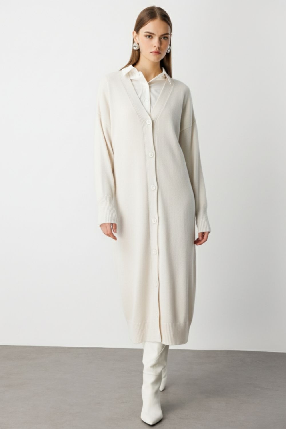 Mizalle - Mizalle Oversize V Yaka Uzun Ekru Triko Hırka