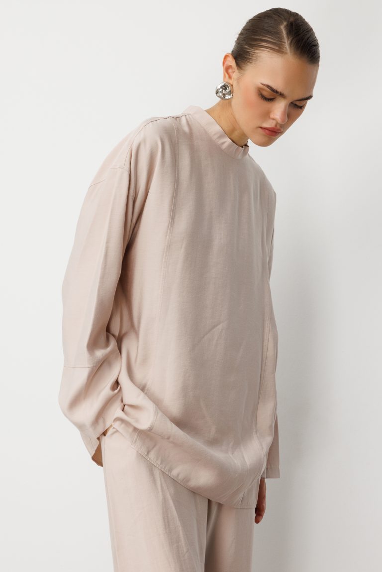 Mizalle Oversize Yüksek Yaka Modal Karışımlı Bej Rengi Tunik - Mizalle