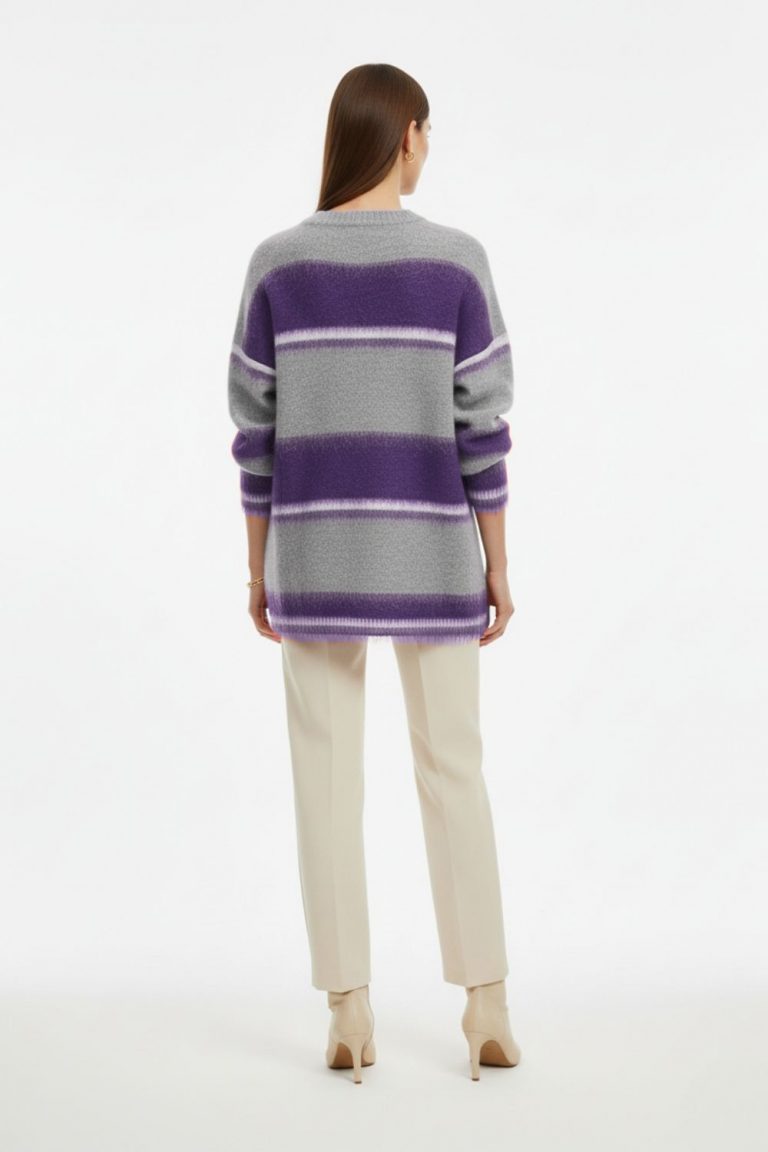 Mizalle Oversize Yumuşak Doklu Gri Mor Çizgili Triko Kazak - Mizalle