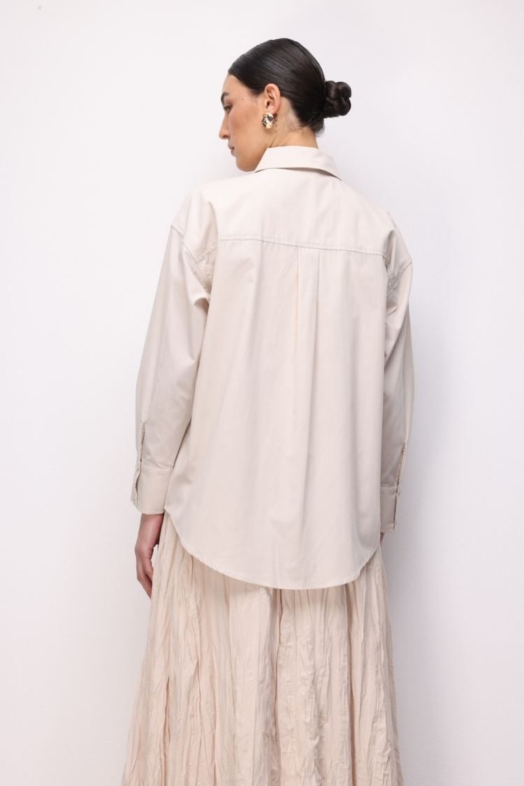 Mizalle Pamuklu Bej Rengi Oversize Gömlek - Mizalle
