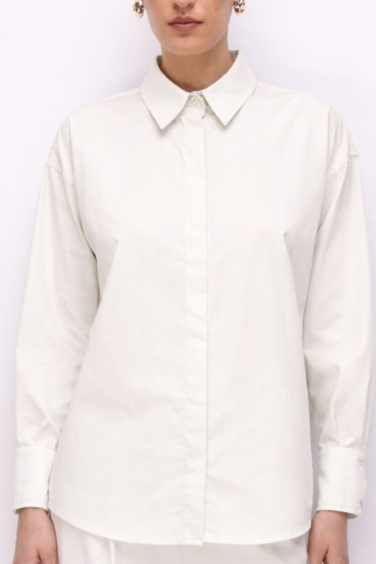 Mizalle Pamuklu Beyaz Oversize Gömlek - Mizalle