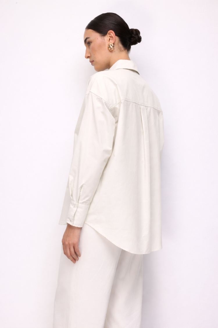 Mizalle Pamuklu Beyaz Oversize Gömlek - Mizalle