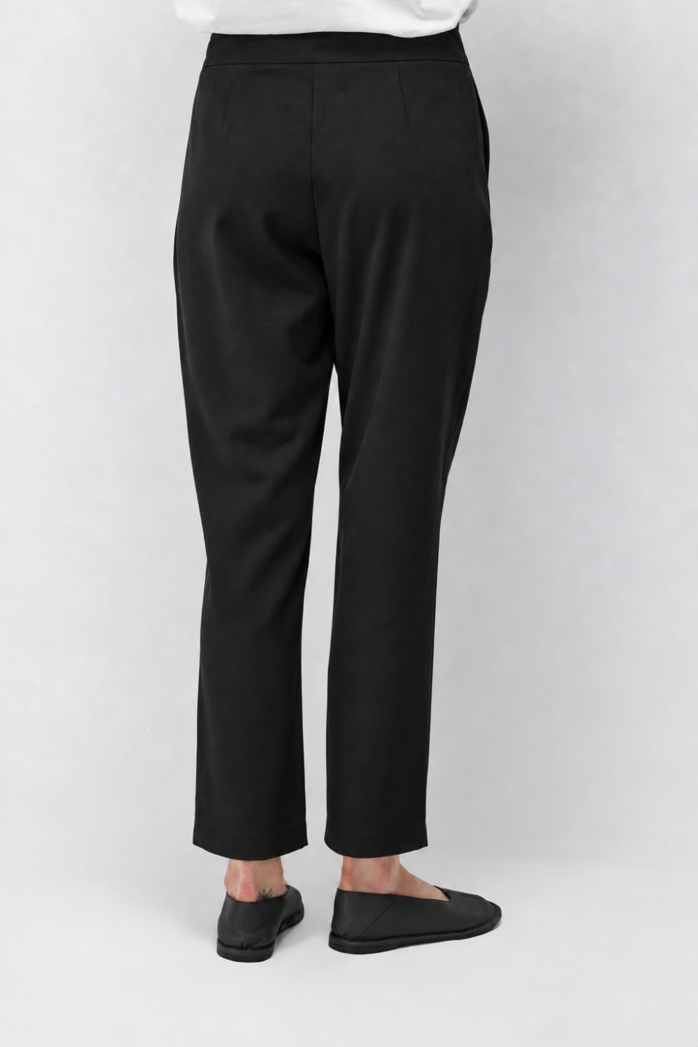 Mizalle Poliviskon Tek Pile Siyah Pantolon - Mizalle
