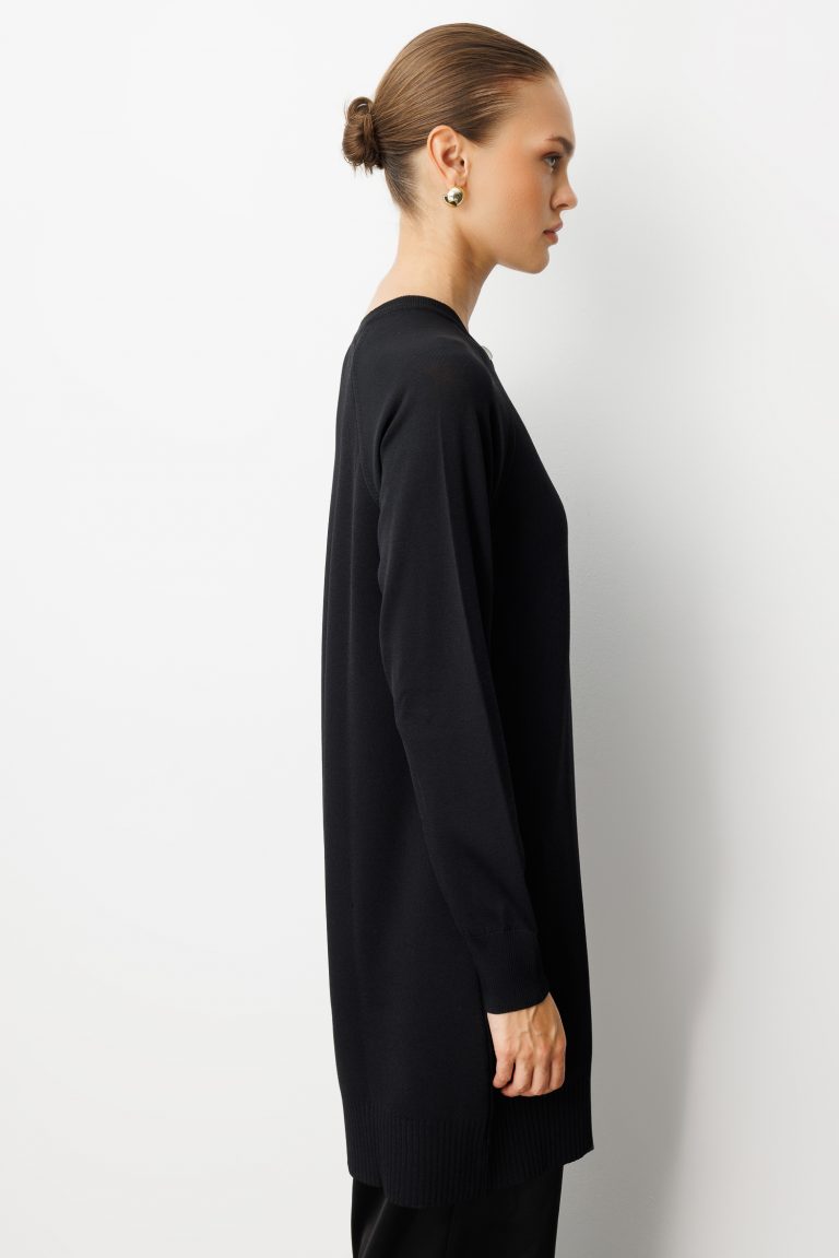 Mizalle Premium Rayon Uzun Düğmeli Siyah Hırka - Mizalle