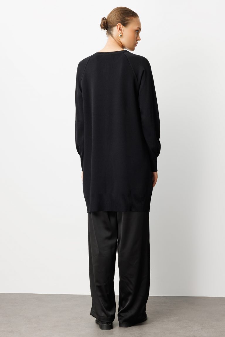 Mizalle Premium Rayon Uzun Düğmeli Siyah Hırka - Mizalle