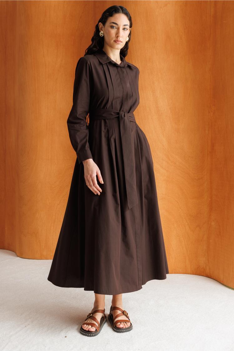 Mizalle Premium Saf Pamuk Kahverengi Piliseli Uzun Elbise - Mizalle