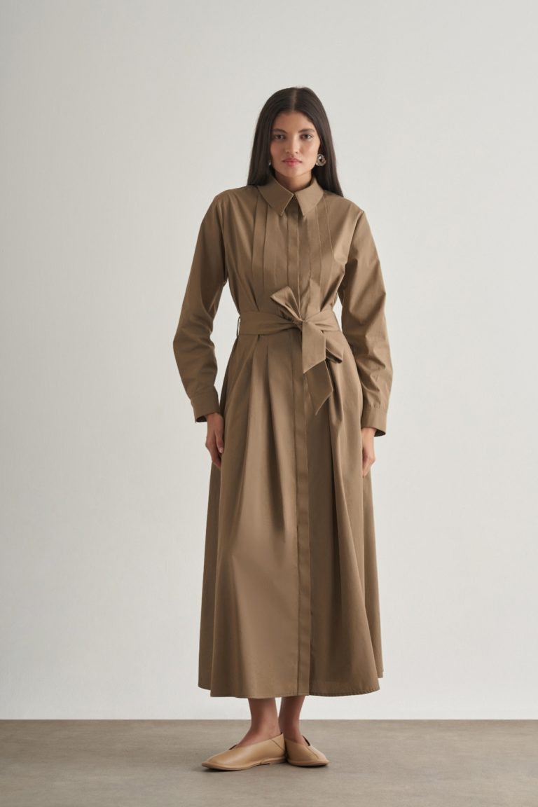 Mizalle Premium Saf Pamuk Mocha Rengi Piliseli Uzun Elbise - Mizalle