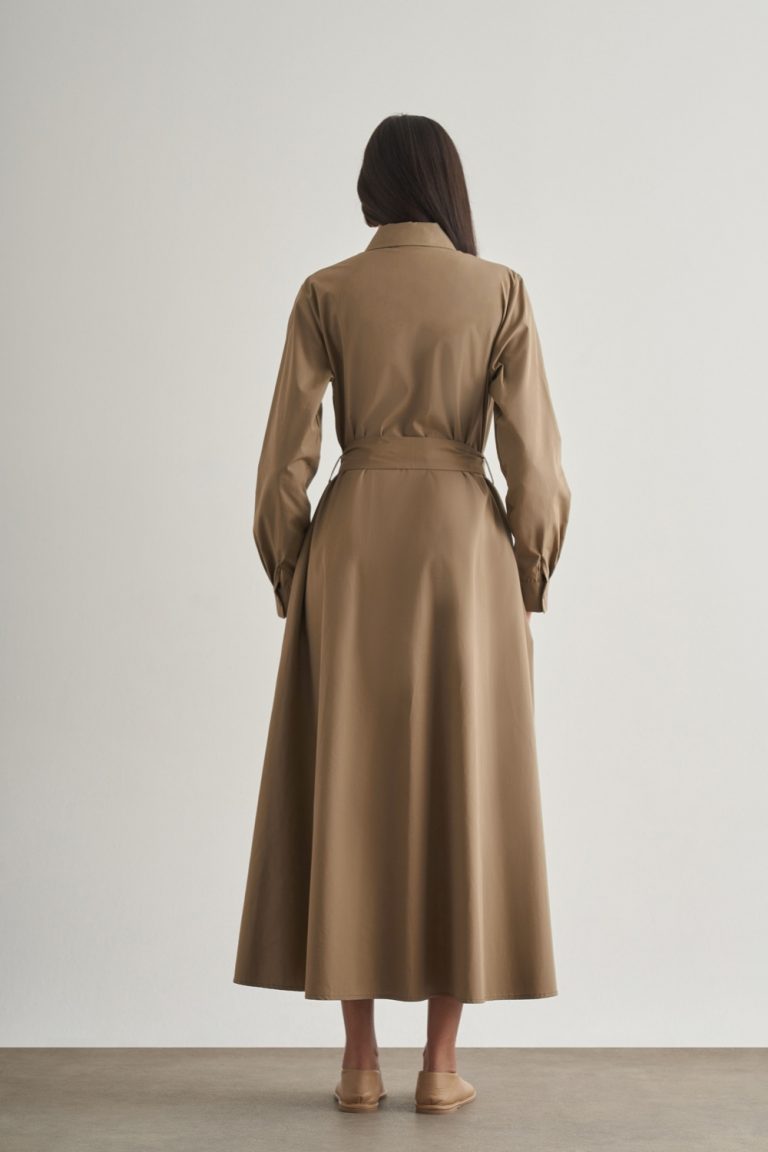 Mizalle Premium Saf Pamuk Mocha Rengi Piliseli Uzun Elbise - Mizalle