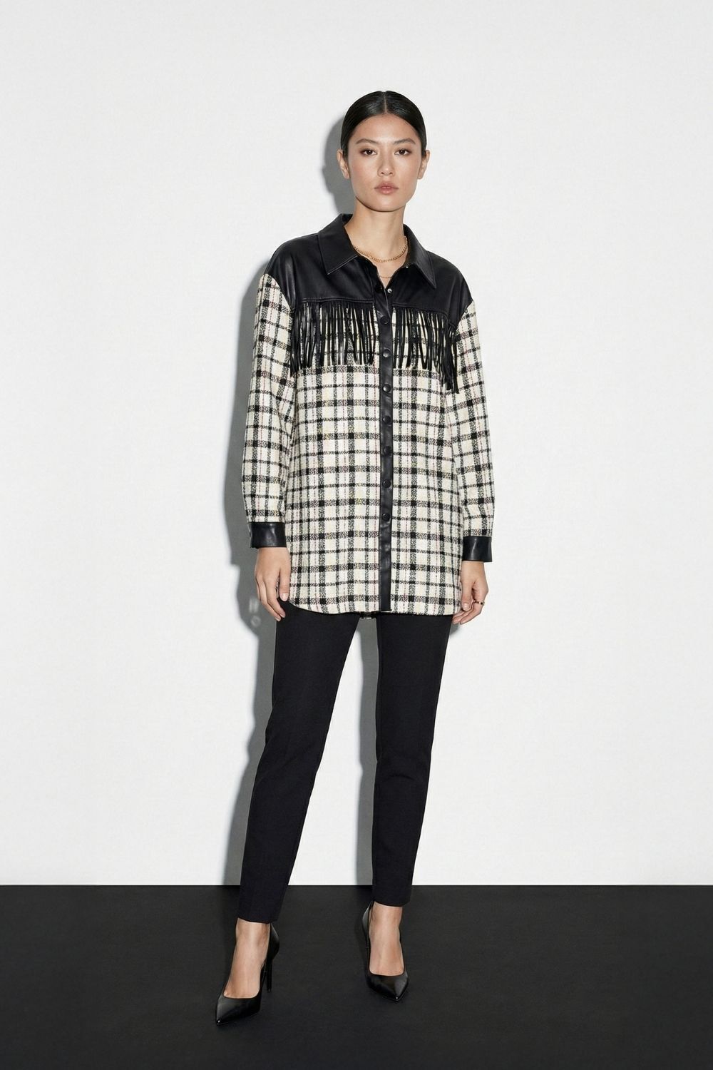 Mizalle Püskül Detalı Bej Rengi Ekoseli Gömlek Tunik - 1