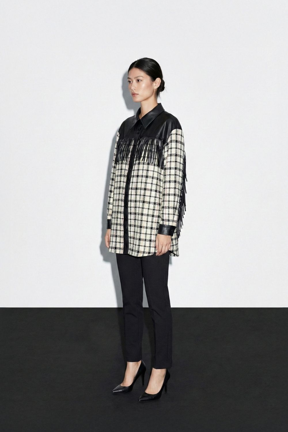 Mizalle Püskül Detalı Bej Rengi Ekoseli Gömlek Tunik - 2