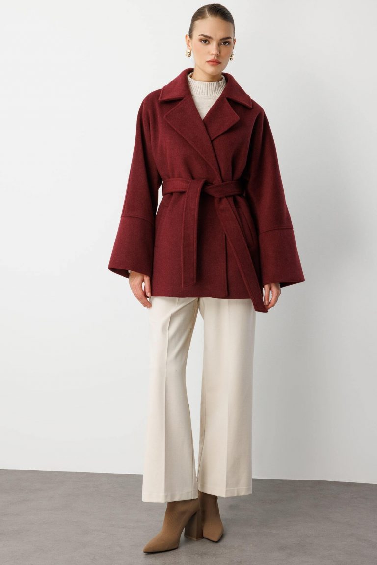 Mizalle Rahat Kesim Yünlü Kısa Mürdüm Kaşe Kaban - Mizalle