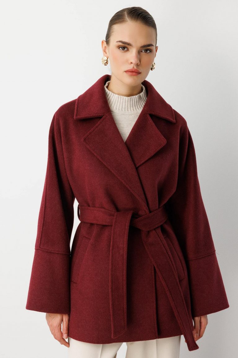 Mizalle Rahat Kesim Yünlü Kısa Mürdüm Kaşe Kaban - Mizalle