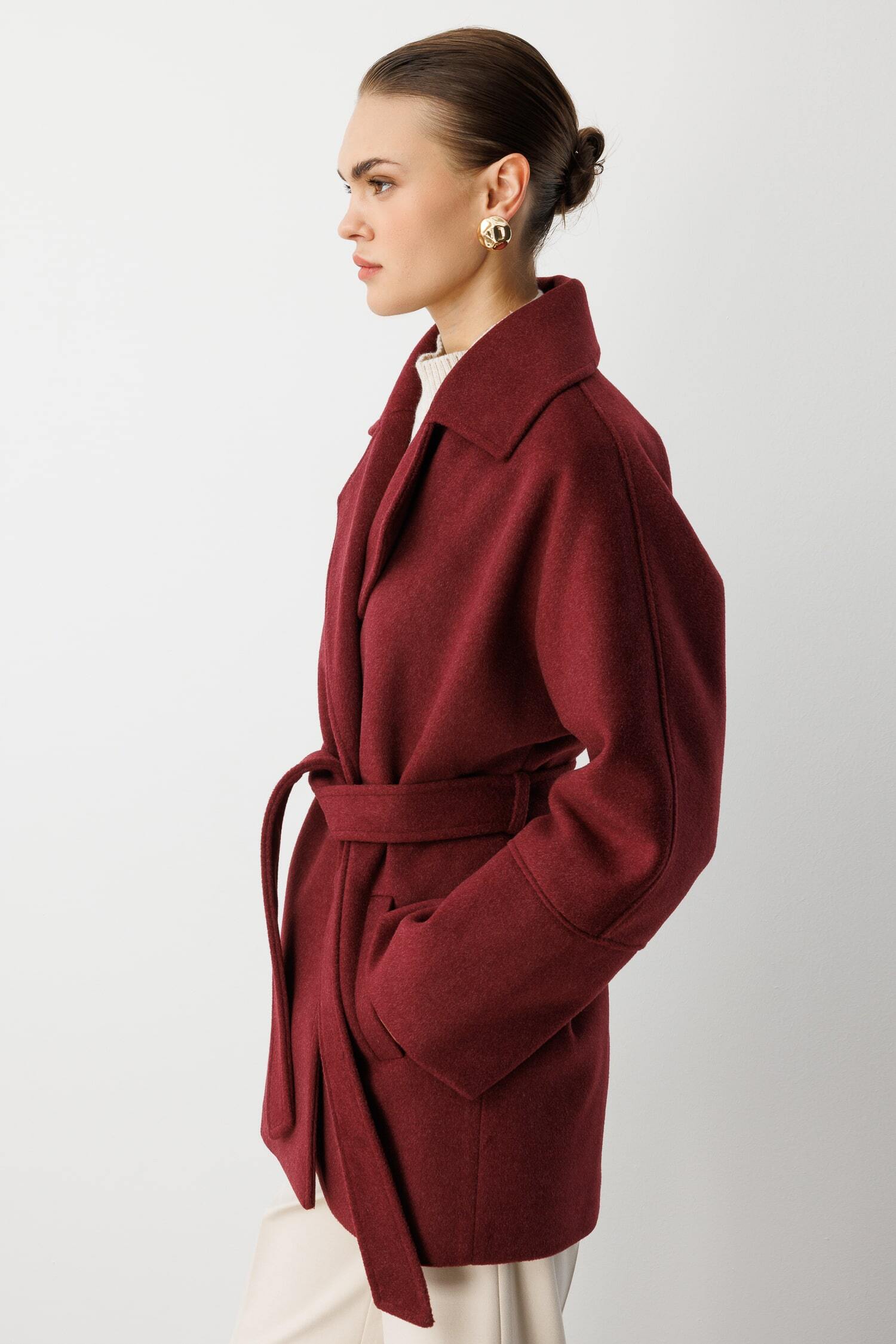 Mizalle Rahat Kesim Yünlü Kısa Mürdüm Kaşe Kaban - 4