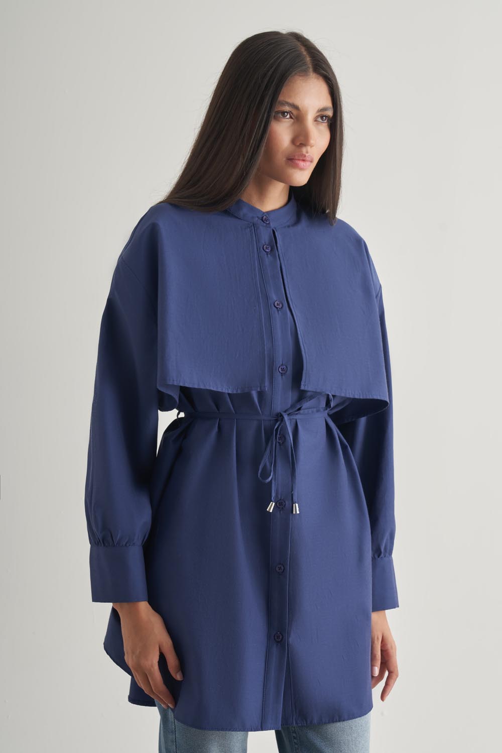 Mizalle Rüzgarlıklı Hakim Yaka Uzun İndigo Mavi Gömlek