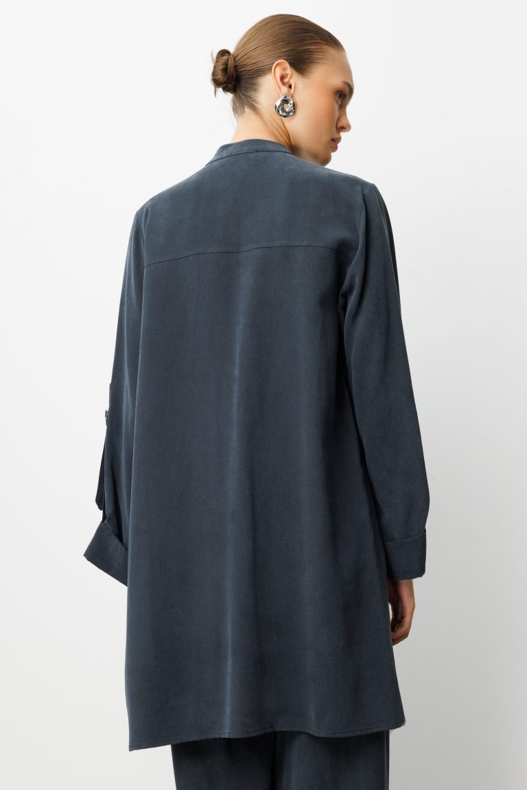 Mizalle Safari Kol Detaylı Siyah Cupro Tunik - Mizalle