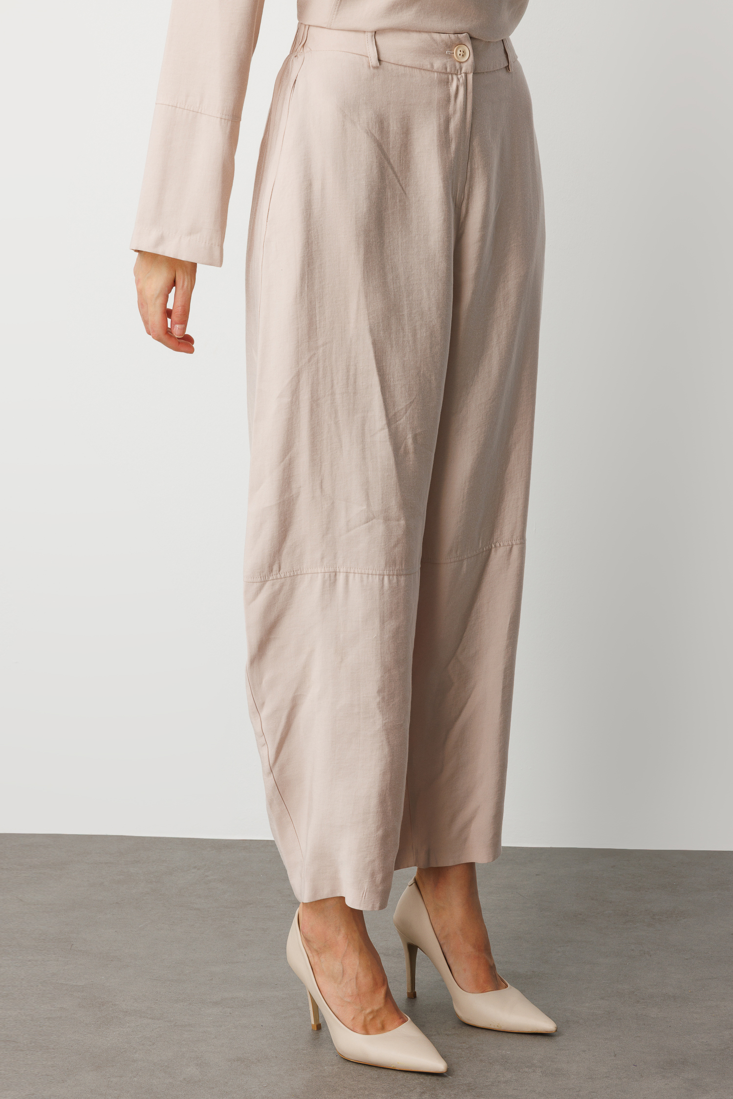 Mizalle Şalvar Kesim Modal Karışımlı Bej Rengi Pantolon - Mizalle