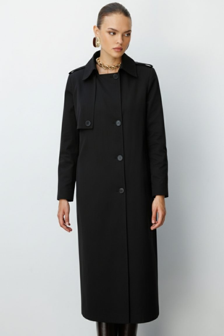 Mizalle Siyah Apoletli Klasik Maxi Mac Trençkot - Mizalle