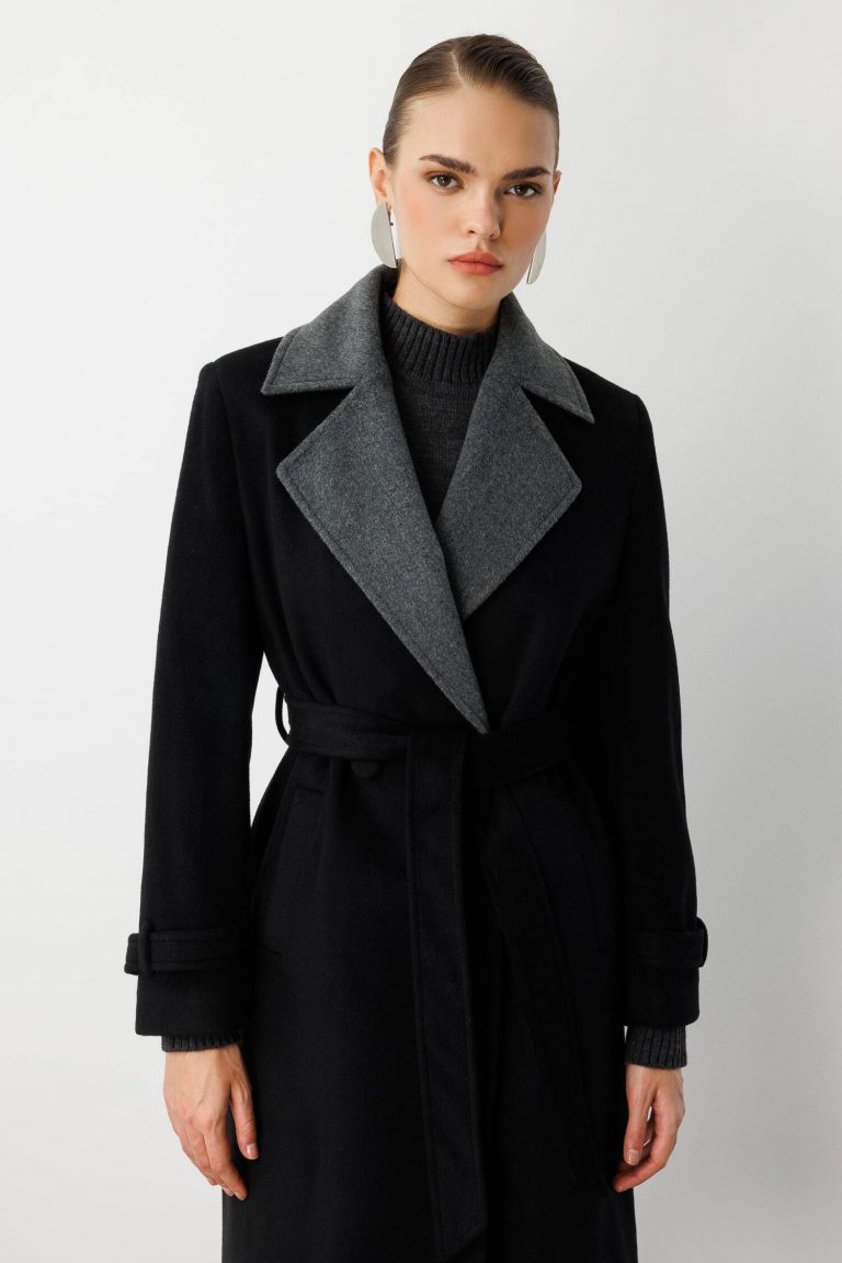 Mizalle Siyah Gri Detaylı Uzun Klasik Kaşe Kaban - Mizalle