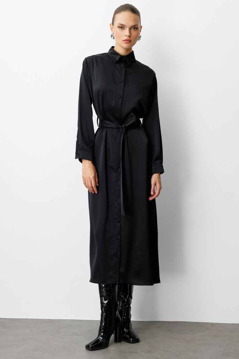 Mizalle Siyah Saten Maksi Gömlek Elbise - Mizalle