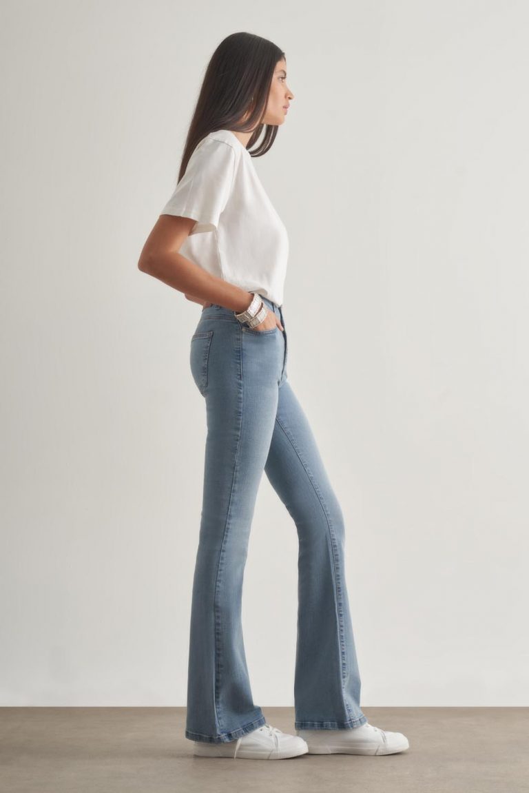 Mizalle Skinny Fit Flare Paça Açık Mavi Denim Pantolon - Mizalle