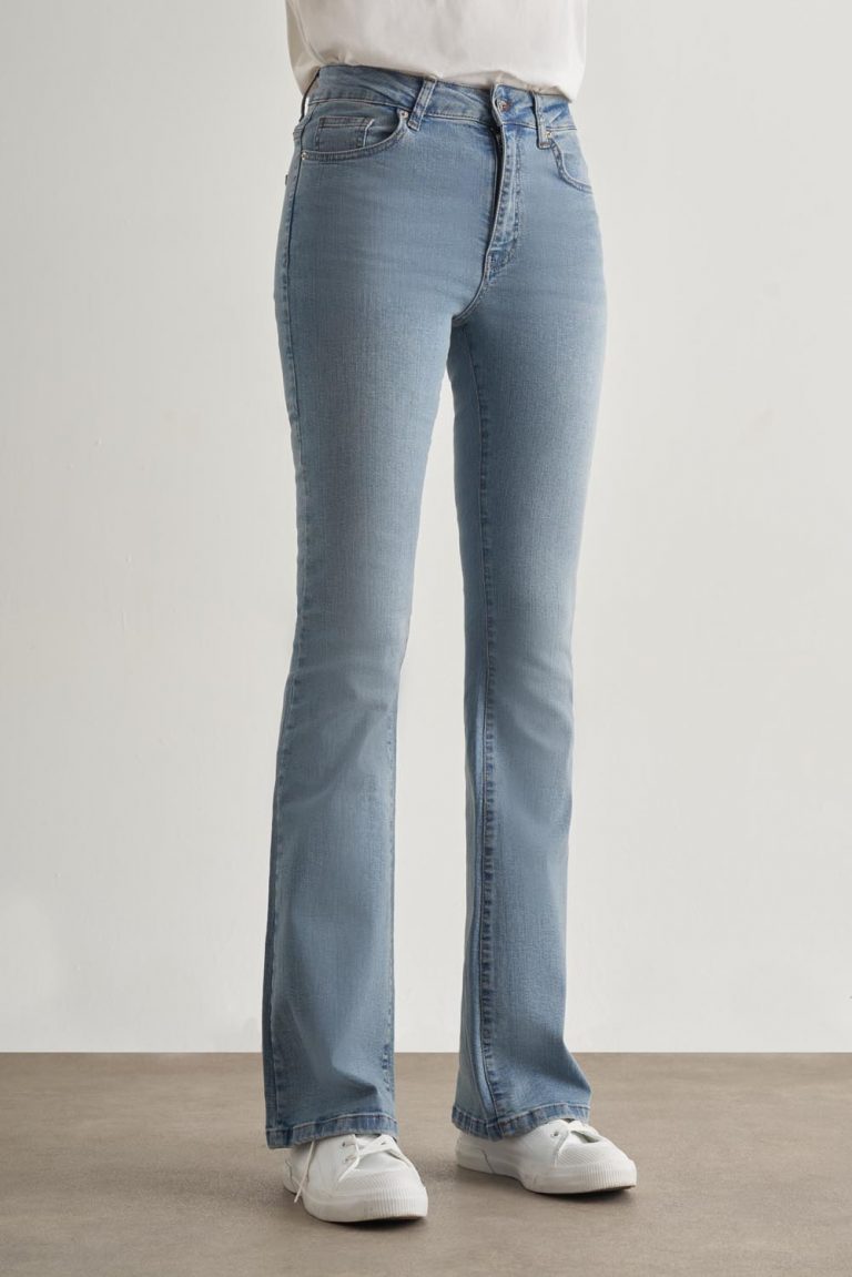 Mizalle Skinny Fit Flare Paça Açık Mavi Denim Pantolon - Mizalle