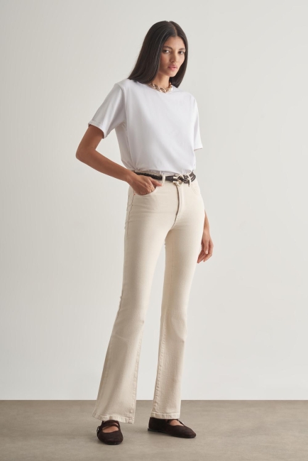 Mizalle - Mizalle Skinny Fit Flare Paça Ekru Denim Pantolon Mizalle - Mizalle Skinny Fit Flare Paça Ekru Denim Pantolon
