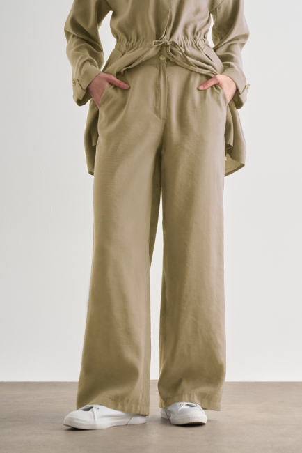 Mizalle - Mizalle Su Yeşili Rahat Kesim Geniş Paçalı Modal Pantolon Mizalle - Mizalle Su Yeşili Rahat Kesim Geniş Paçalı Modal Pantolon