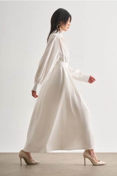 Mizalle Tencel Dokulu Pile Detaylı Kemerli Maksi Ekru Elbise - Mizalle