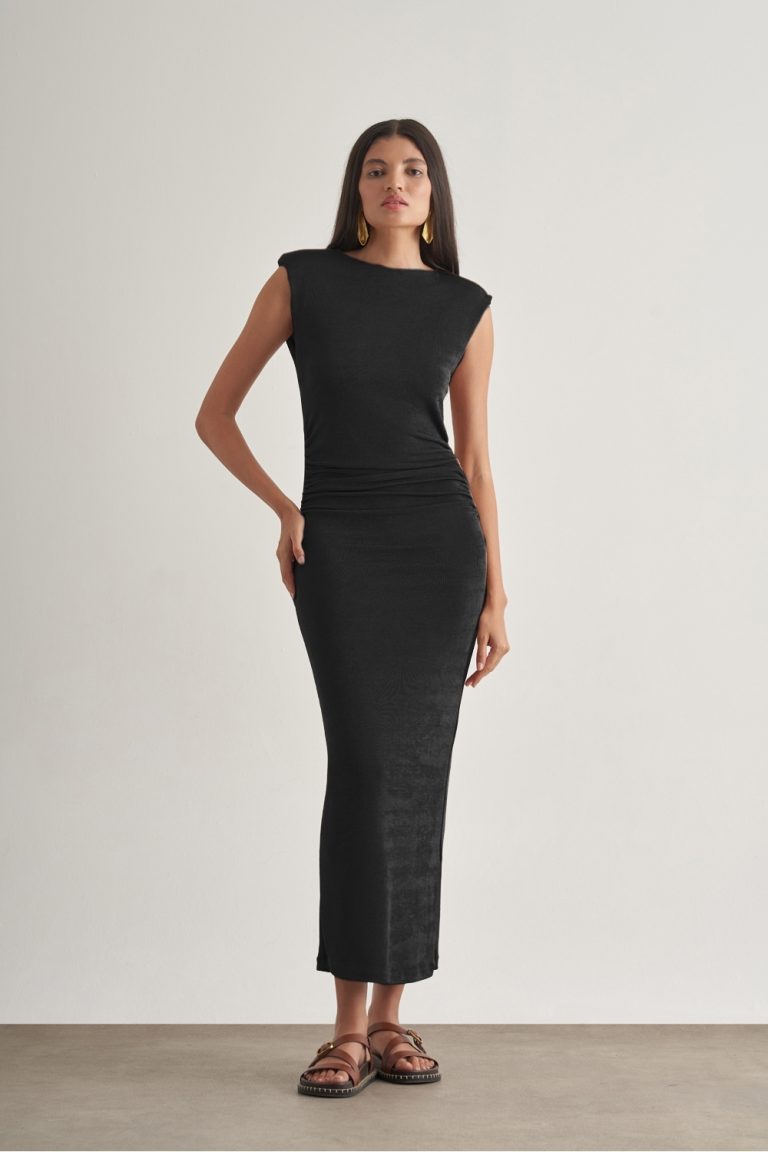 Mizalle Yan büzgü Detaylı Vatkalı Uzun Kolsuz Siyah Bodycon Elbise - Mizalle