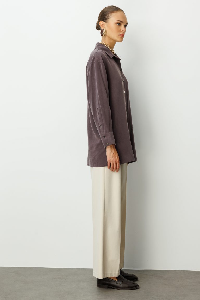 Mizalle Yan Düğmeli Kahverengi Cupro Tunik - Mizalle