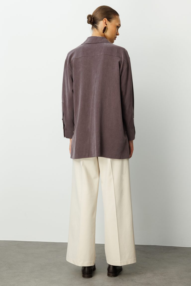 Mizalle Yan Düğmeli Kahverengi Cupro Tunik - Mizalle