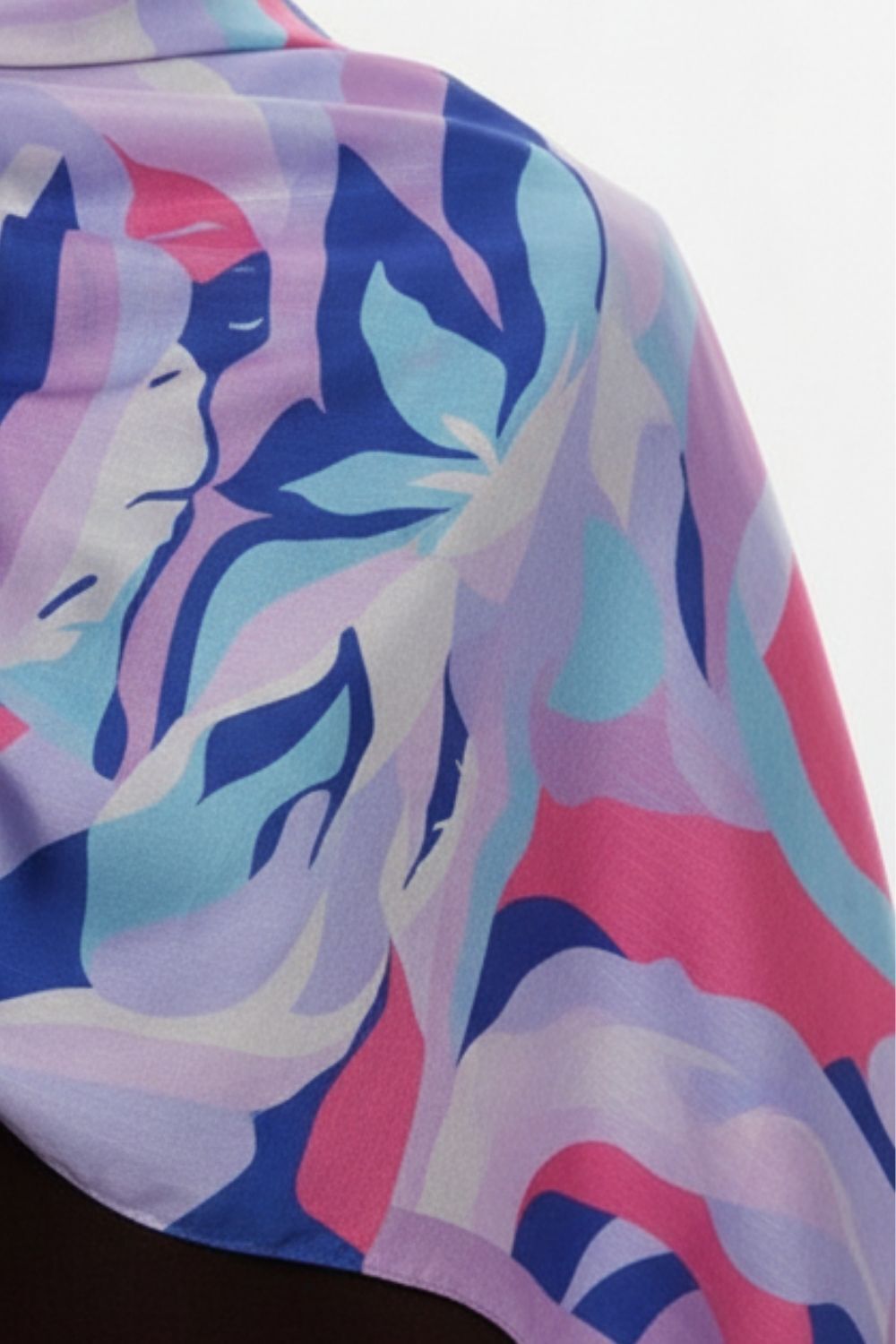 Mizalle & YAQA Çok Renk Desenli Lila Şal - Mizalle