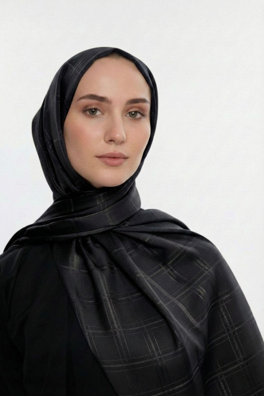 Mizalle & YAQA Kare Desen Jakarlı Siyah Şal - 1