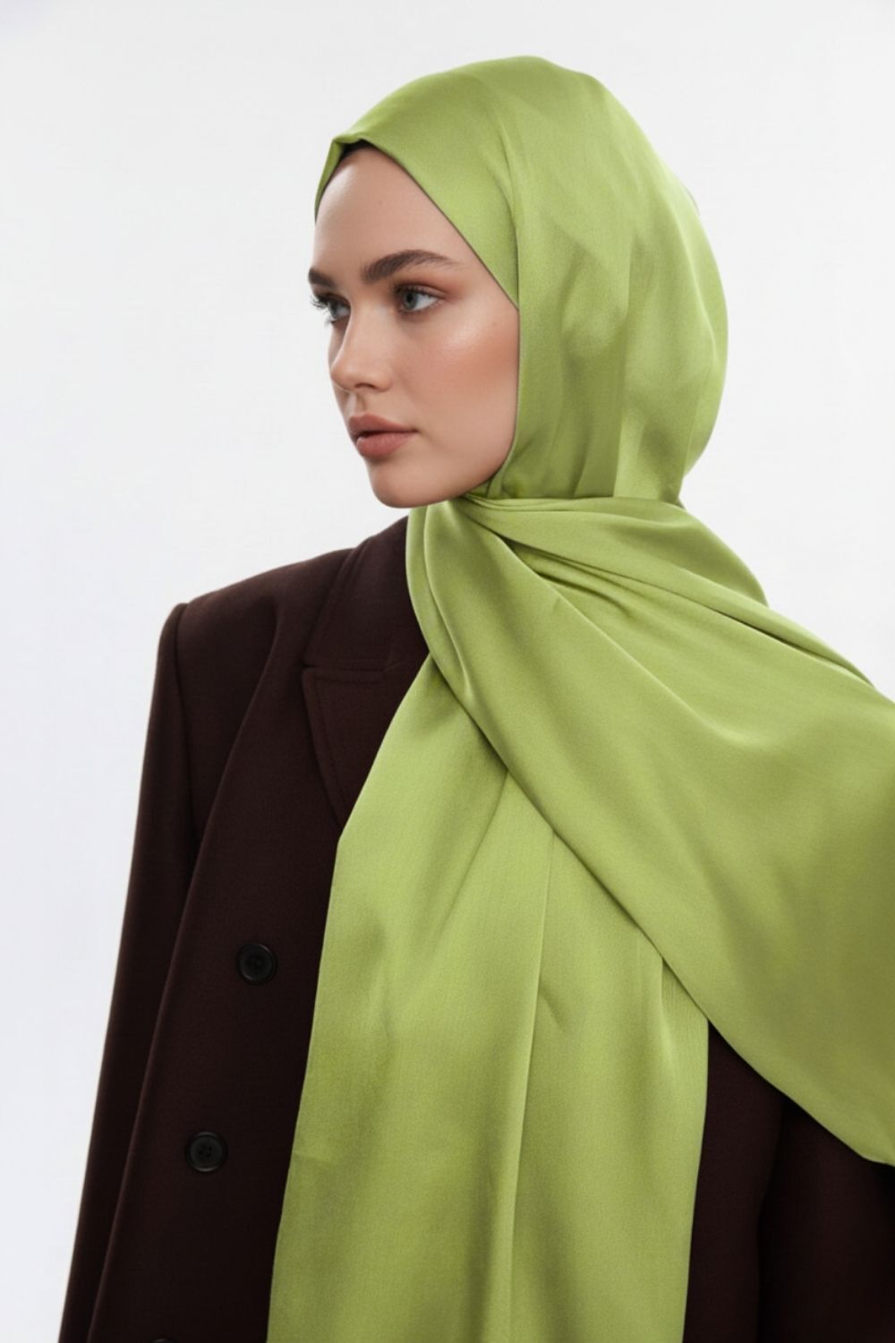 Mizalle & YAQA Özel Saten Dokulu Fıstık Yeşili Şal - 1