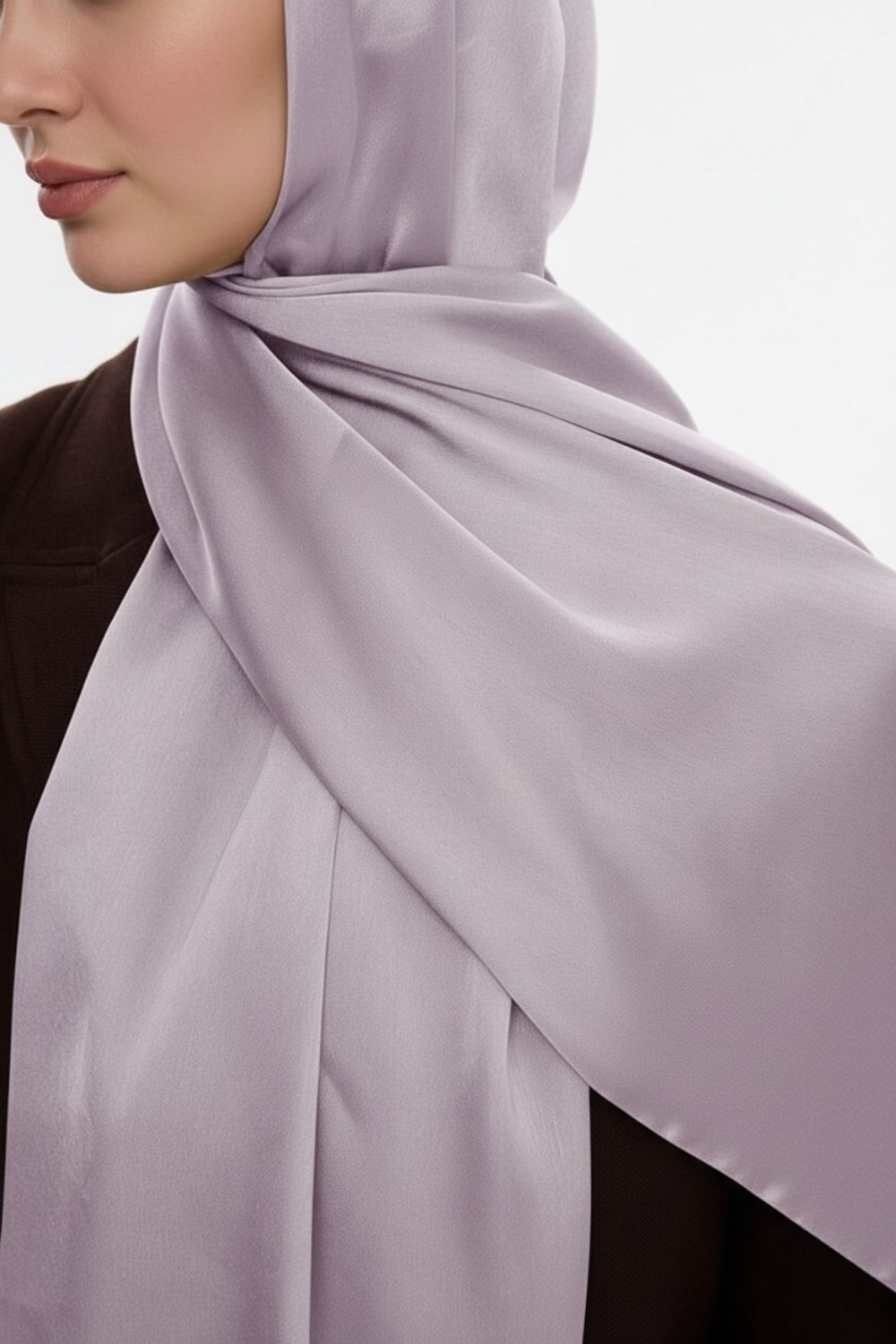 Mizalle & YAQA Özel Saten Dokulu Lavanta Rengi Şal - Mizalle