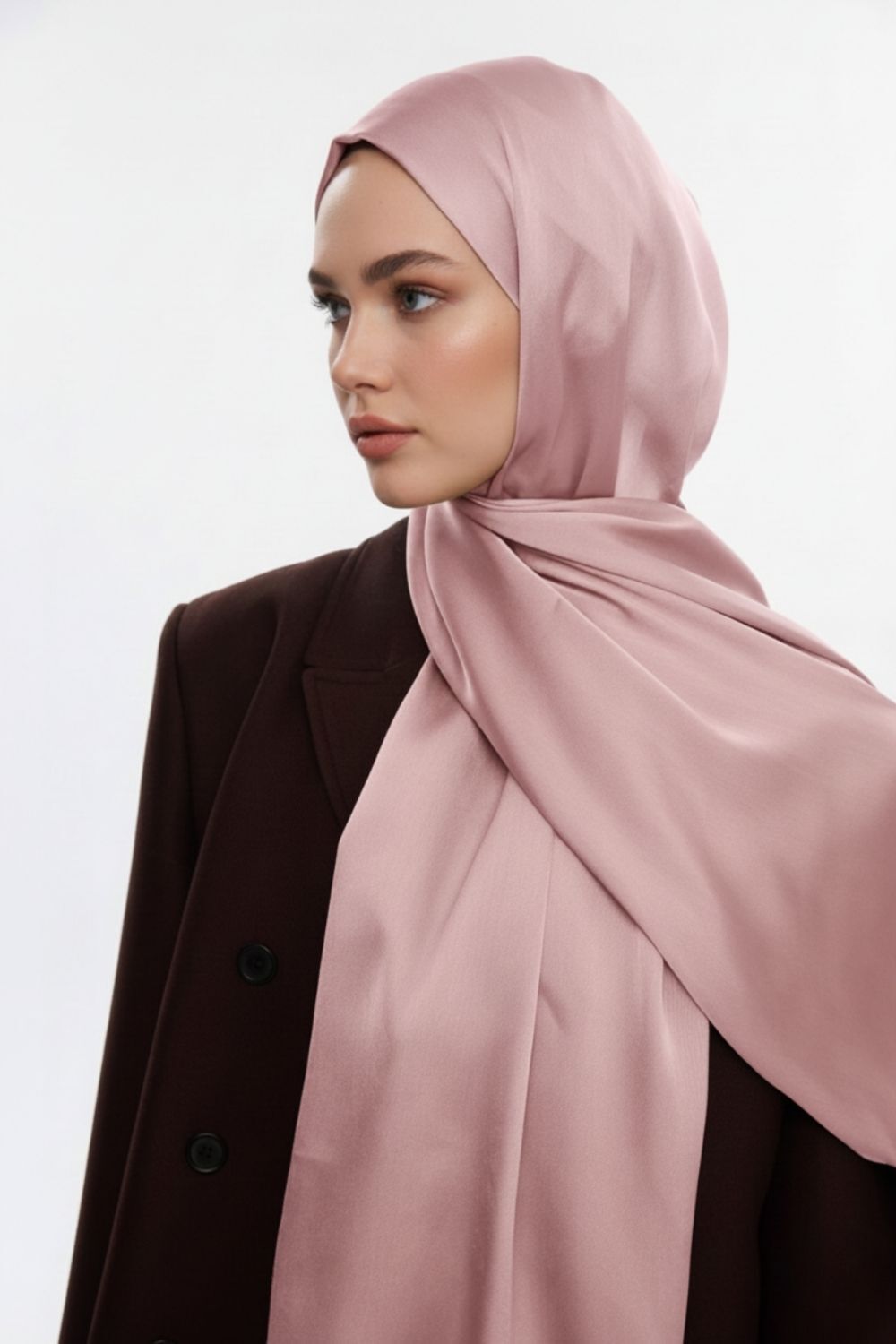 Mizalle & YAQA Özel Saten Dokulu Pudra Pembe Şal - Mizalle