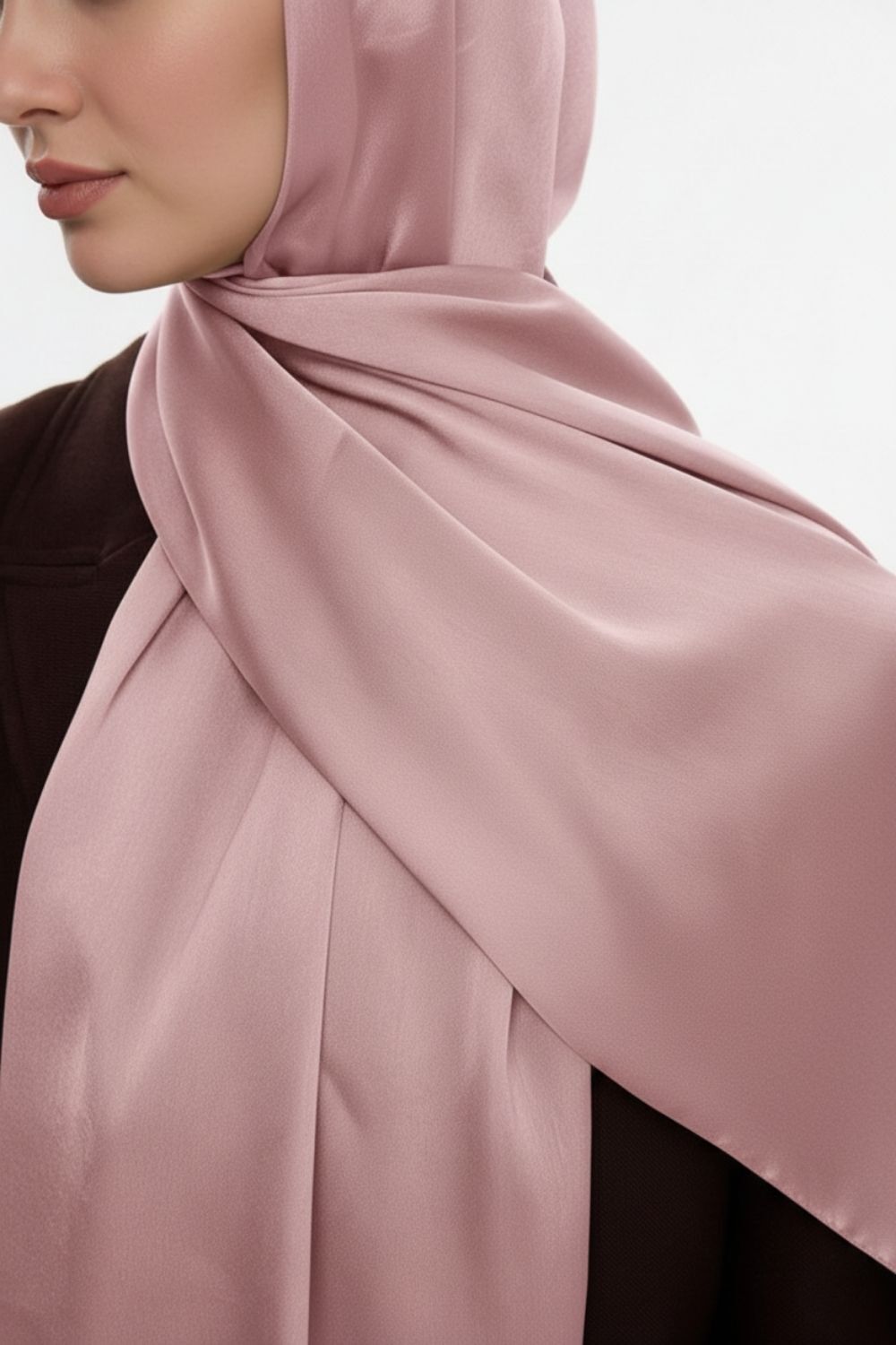 Mizalle & YAQA Özel Saten Dokulu Pudra Pembe Şal - Mizalle