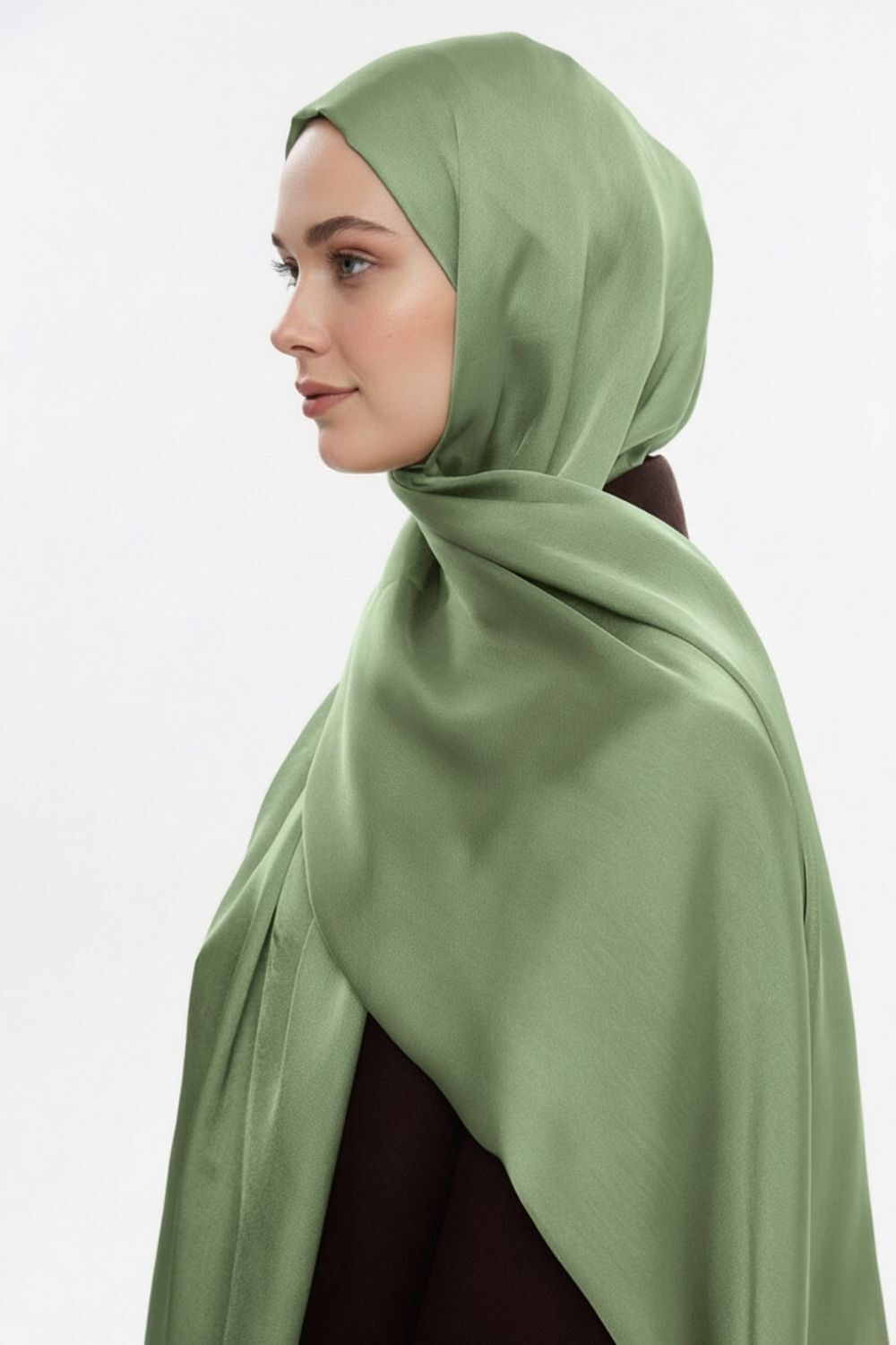 Mizalle & YAQA Özel Saten Dokulu Yağ Yeşili Şal - Mizalle