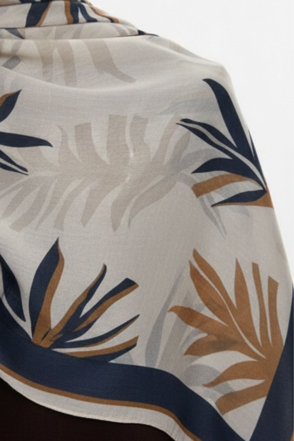 Mizalle & YAQA Yaprak Desenli Taş Rengi Şal - 3