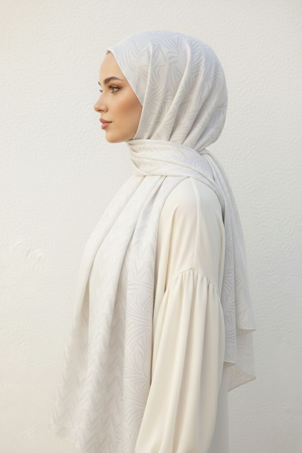 Mizalle & YAQAFiligran Desenli Jakarlı Beyaz Şal - 2