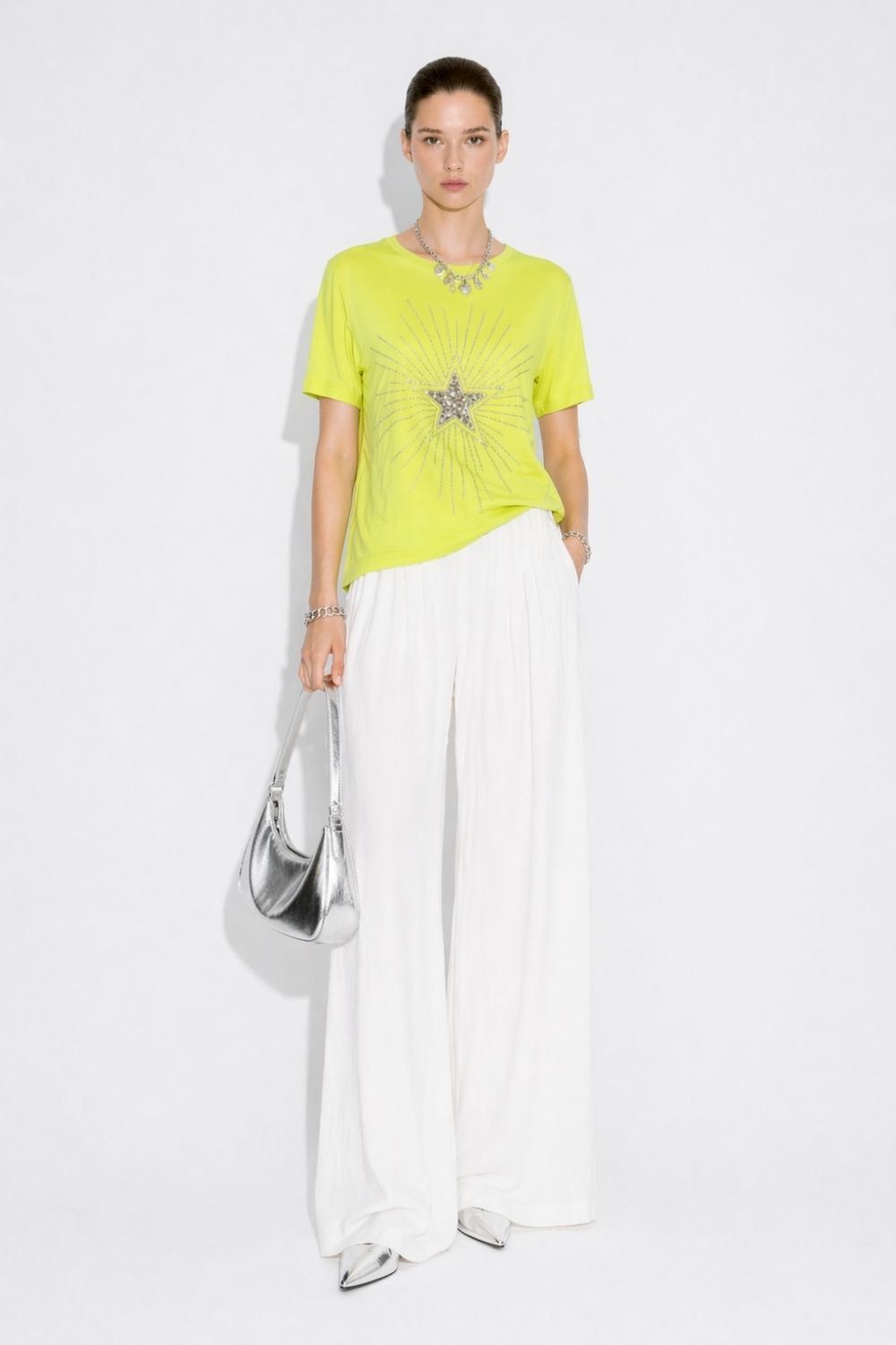 Mizalle Yıldız Boncuklu Oversize Sarı Tişört - Mizalle