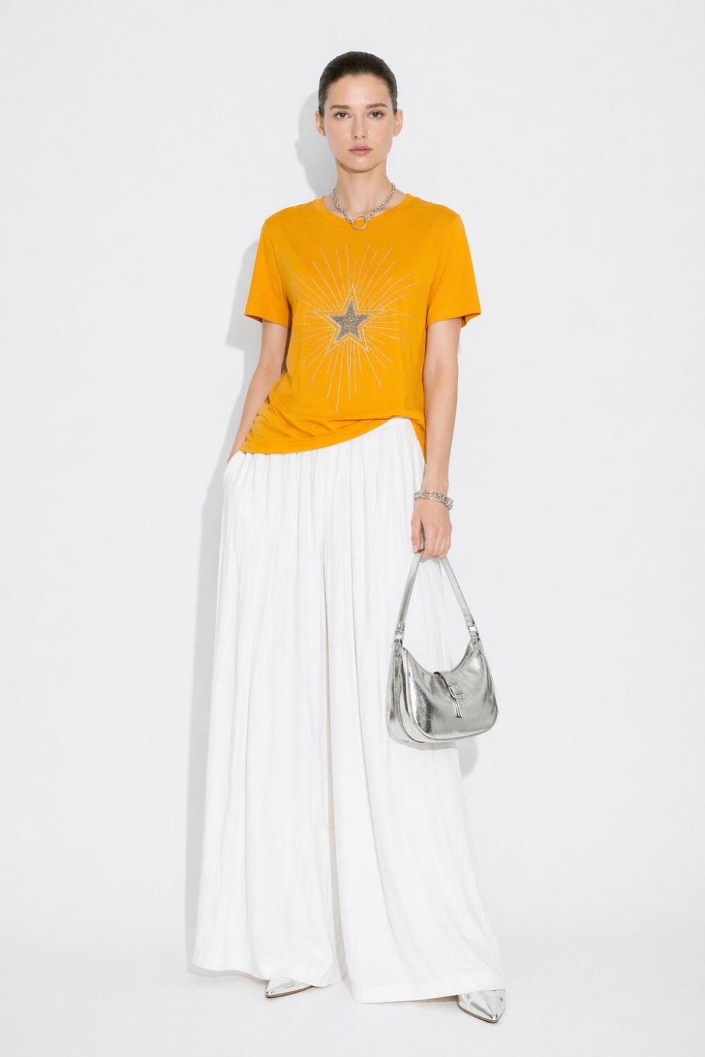 Mizalle Yıldız Boncuklu Oversize Turuncu Tişört - 1