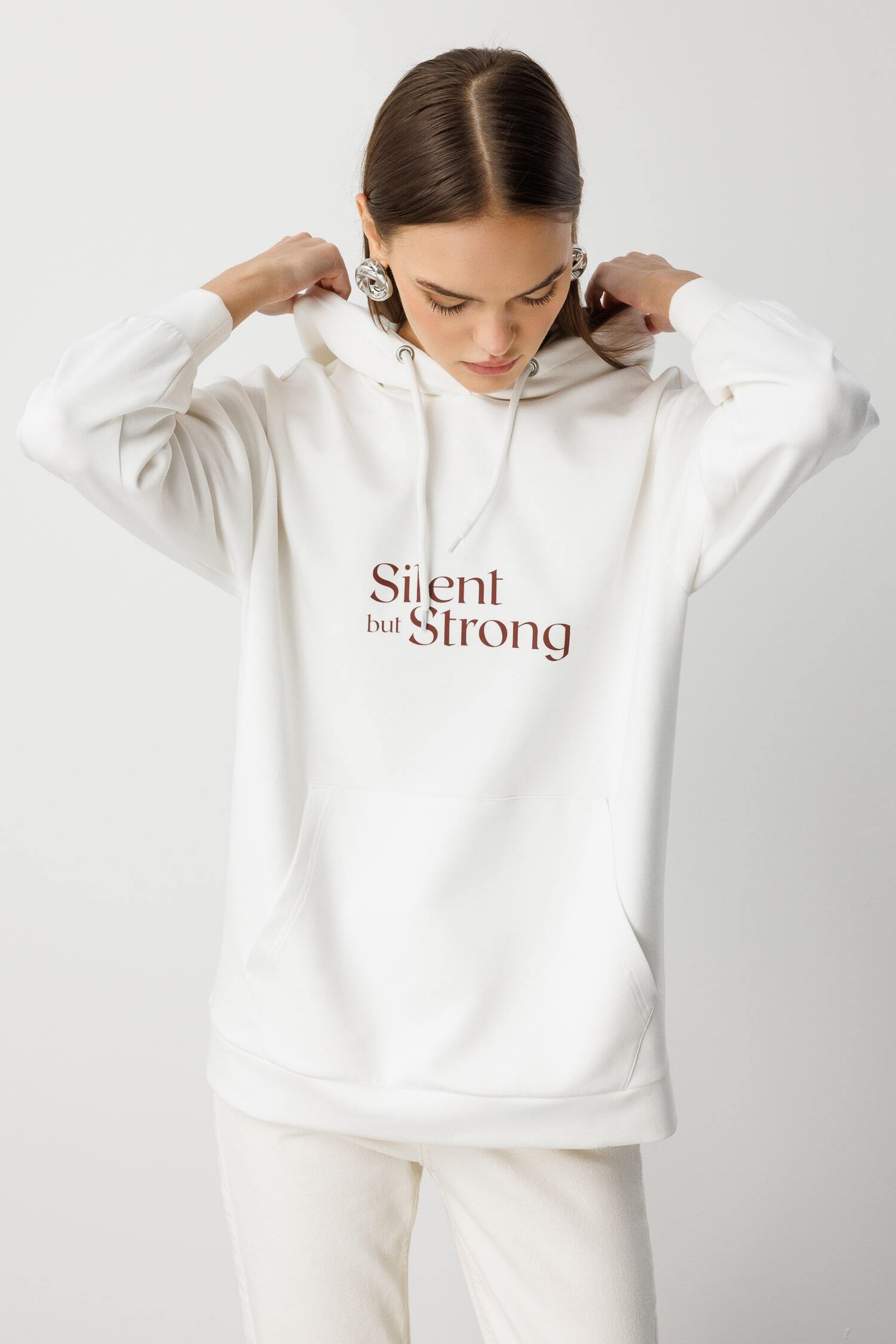 Mizalle Yumuşak Dokulu Kapüşonlu Ekru Sweatshirt - 5