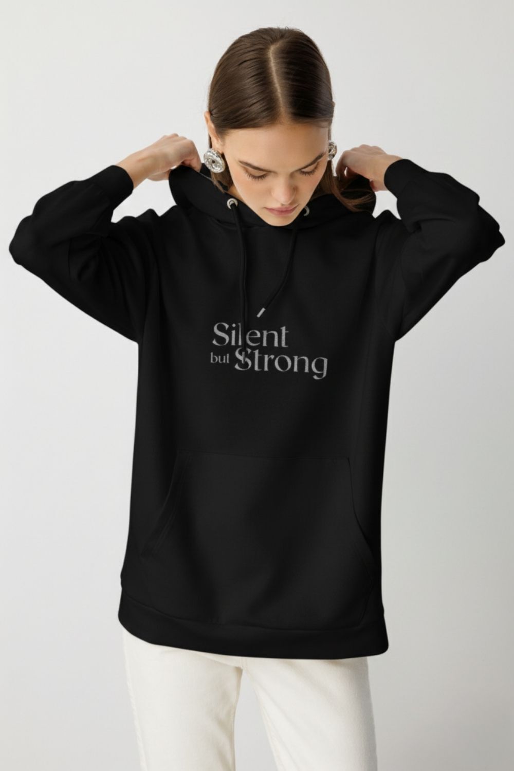 Mizalle Yumuşak Dokulu Kapüşonlu Siyah Sweatshirt - Mizalle